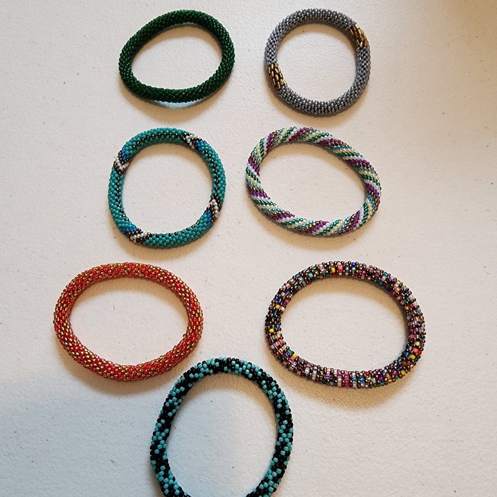 Sashka Co. Glass Bead Handmade Roll-on Bracelets (Group 1)